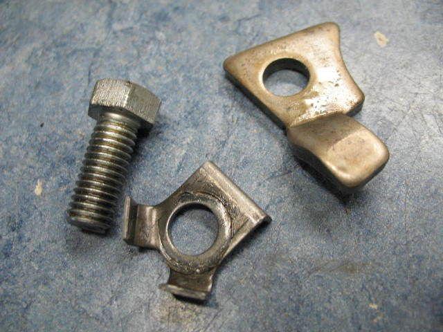 Gear shift drum retainer bracket 1973 honda cb350f cb 350 f four cylinder