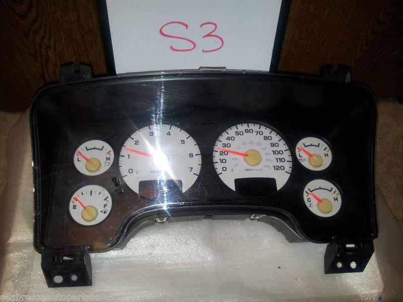 03-05 dodge ram 1500 2500 3500 speedometer tach fuel gauge cluster module