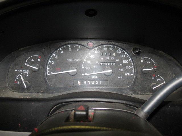 2000 ford explorer speedometer instrument cluster gauges 2532120