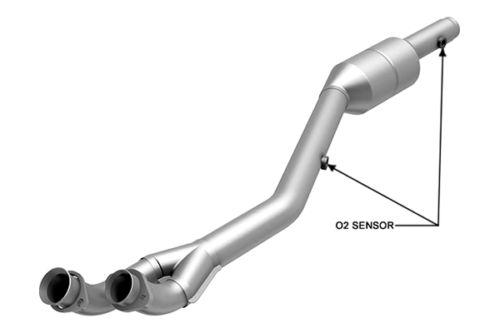 Magnaflow 446691 - 01-03 5-series catalytic converters obdii direct fit