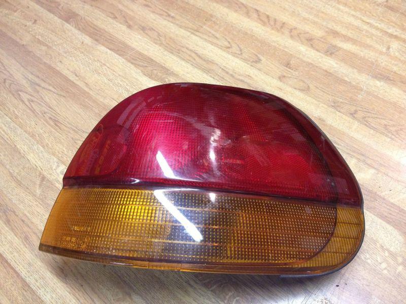 Tail light right passneger side subaru legacy outback 1995 1996 1997 1998 1999