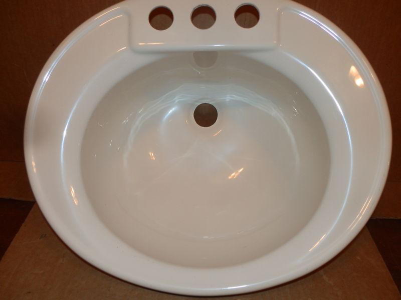 *rv oval bathroom sink ( new )