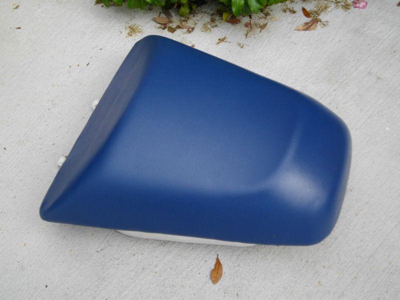 98/99 yamaha waverunner gp 800 1200 blue rear seat w/ latch