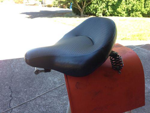 Harley davidson dyna defender springer seat