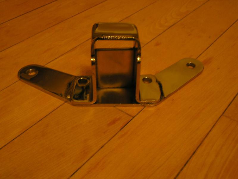 Harley-davidson big twin exhaust mount mid 80's?