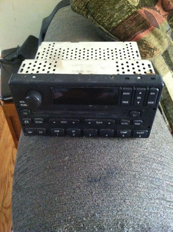 1999-2004 ford f150 am/fm/cd radio player oem lkq