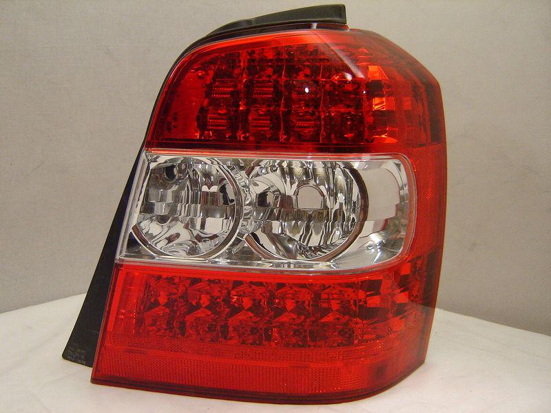 Toyota highlander right led tail light 04 05 06 oem 