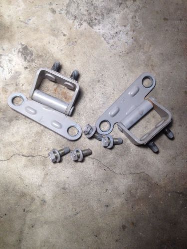 98 99 00 toyota 4runner rear hatch hinge set