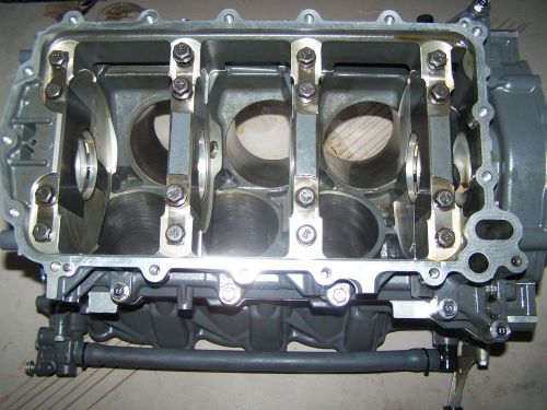 Yamaha outboard f250 hp 4 stroke crankcase cylinder block pn: 6p2-w009b-05-9s.