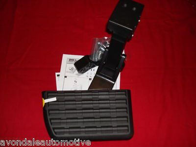 Dodge ram 2006-2010 folding side step, neat mopar item!