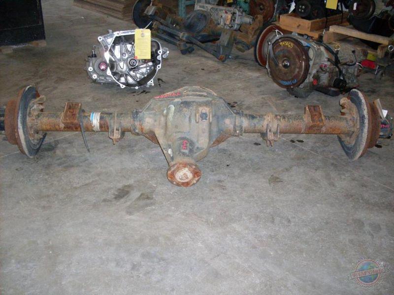 Rear axle ford f250sd pickup 790701 02 03 04 assy rear 3.73 v420f