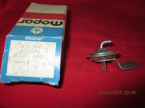 Choke pull off 64-68 273 318 engines nos mopar 2448971