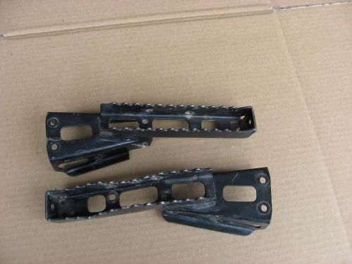 Bombardier ds650 ds 650 foot pegs footpegs stock oem 2001left and right