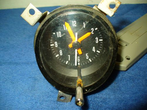 Vintage borg dashboard clock 12v w/ bracket - 814-2019l