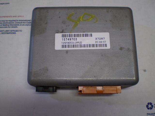 99 00 01 02 chevorlet sliverado gmc  transfer case control module 15749703 