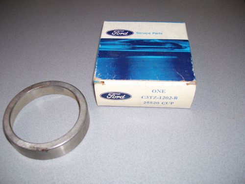 1963 ford truck bearing cup  c3tz-1202-b.