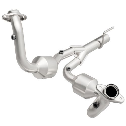 Magnaflow 49070 direct fit catalytic converter fits 04 jeep grand cherokee 4.7l