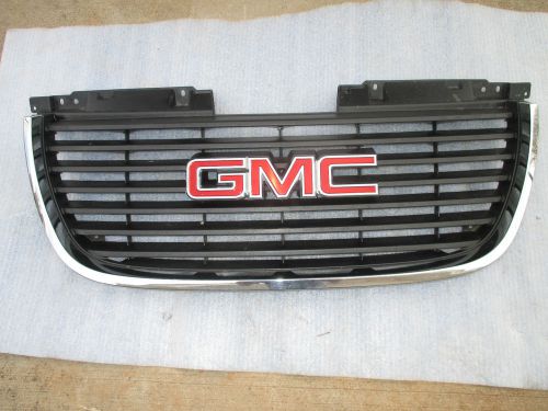 2007 2008 2009 2010 2011 gmc yukon front radiator upper grille grille 15126181