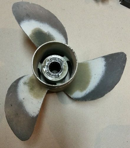 11 3/4&#034; x 17&#034;, 13 spline, three blade aluminum propeller, fits omc,#386841