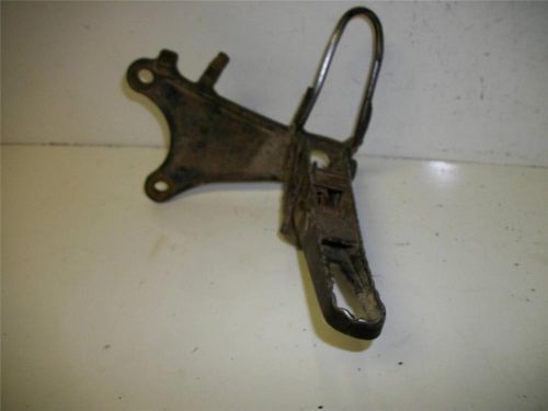 86 suzuki quad sport lt 230 s right peg &amp; bracket zj