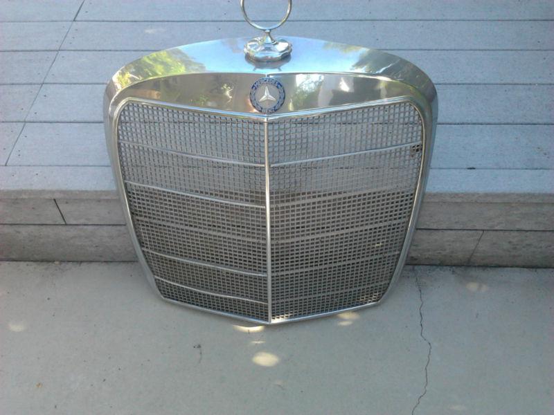 Mercedes benz 220b grill 