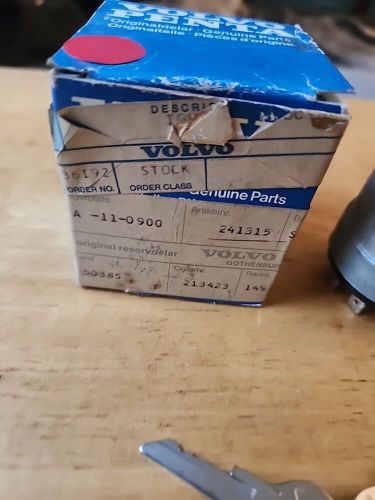 New in box oem volvo penta start  key switch 241315 bosch made in germany