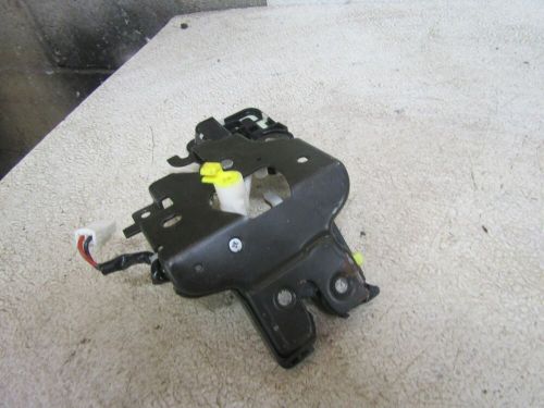 2006 06 mazda 3 trunk lock actuator