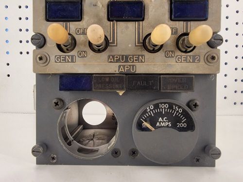 Boeing 737 ac gen/apu module 69-37314-38, instrument panel, unknown condition