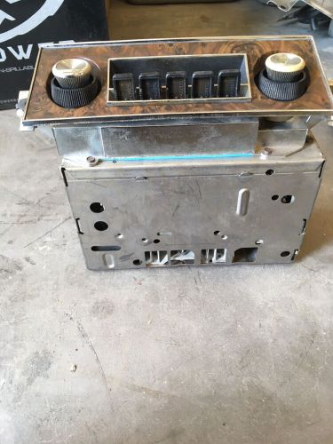 Original 1967-1968 firebird delco am radio