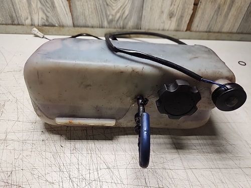 1995 yamaha wave raider 1100 oil tank gj1-u775b-01-00 700 760 #wrd257