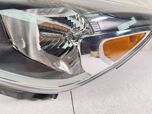 2018 2019 2020 kia rio headlight left driver side lamp halogen oem 92101-h90.