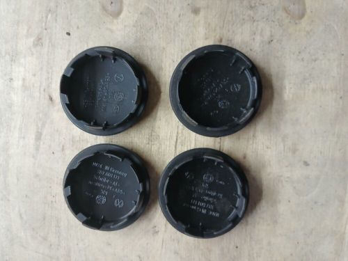 Set of 4 genuine volkswagen vw polo golf passat touran alloy wheel centre cap..