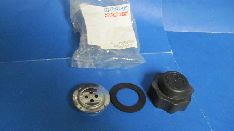 Mopar/jeep coolant reserve cap n.o.s. 87-96 dodge,eagle,jeep models.