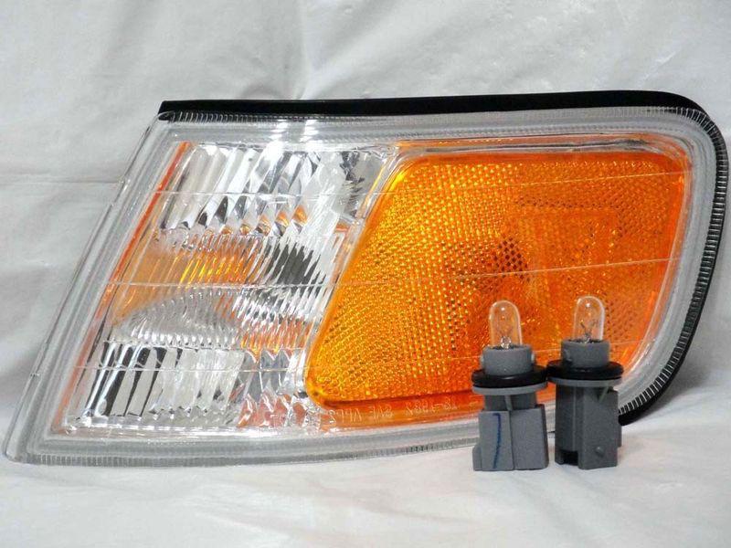 Honda 94-97 accord corner front park side marker light lamp l h driver w/b new