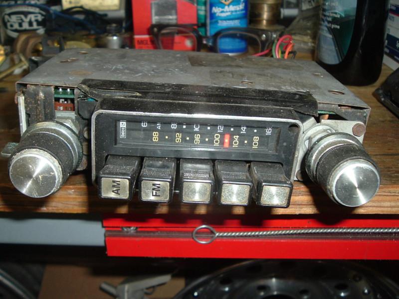 Chevy am-fm radio maybe corvette complete.