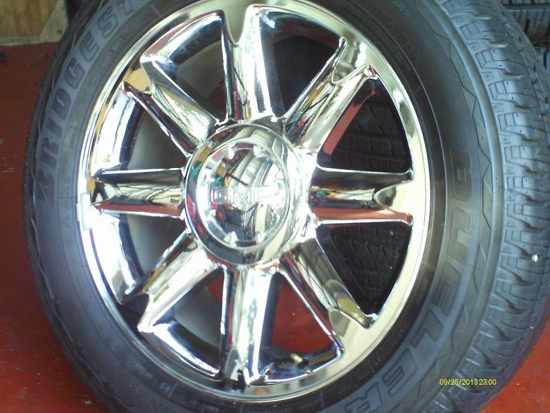 4- 20" gmc yukon denali factory chrome wheels with bridgestone dualer h/t 