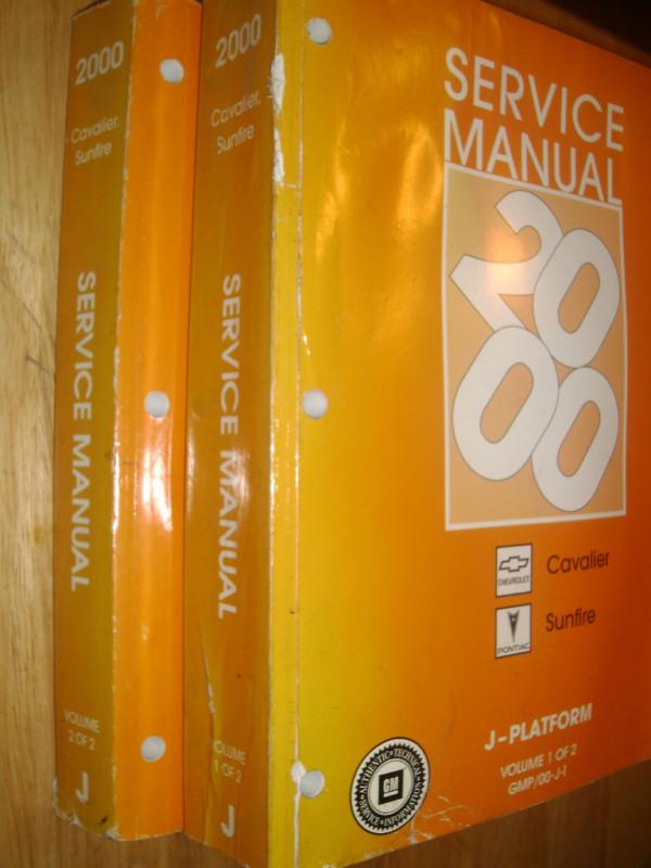 2000 chevrolet cavalier / pontiac sunfire / shop manual set / original gm books