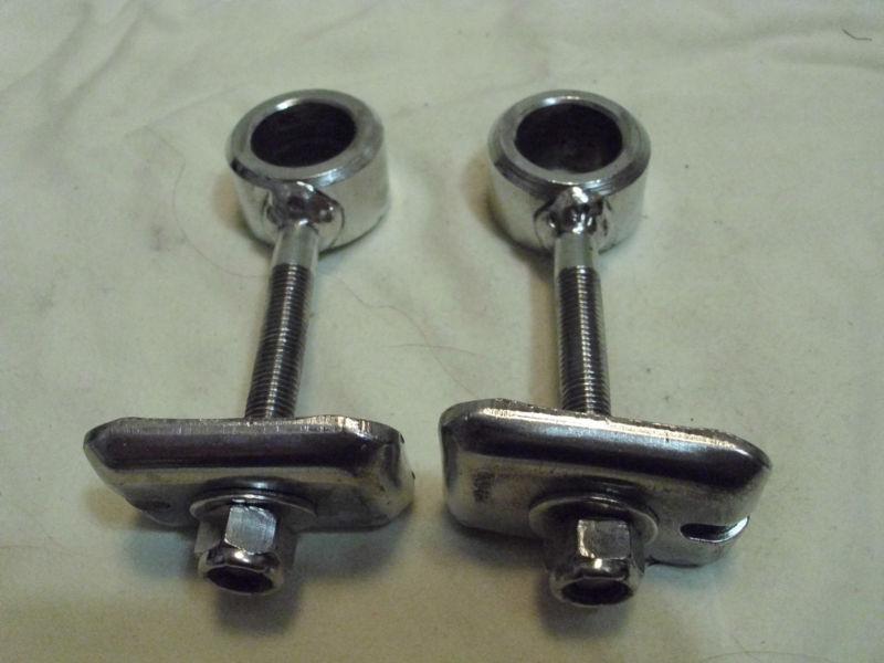 Harley rear axle adjusters