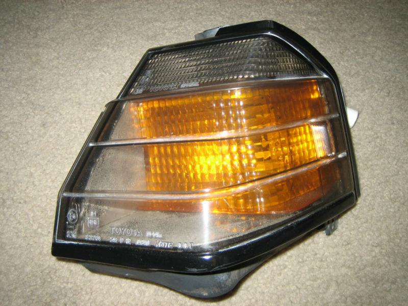 1984 1985 toyota celica left side corner light