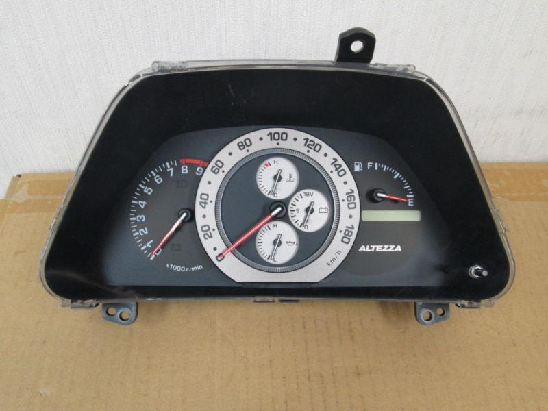 [f98t] jdm:toyota:altezza:sxe10:oem gauge cluster