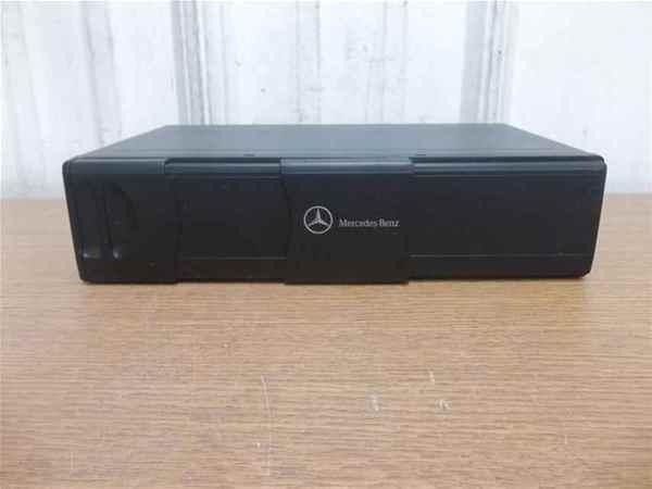 Mercedes c s clk cl class 6 disc cd changer oem lkq