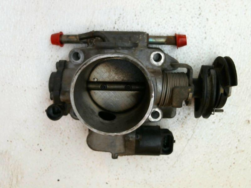 1999 isuzu trooper throttle body assy 2585455