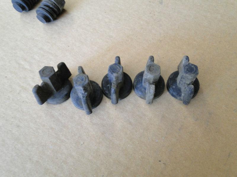 82-92   camaro firebird taillight nut set of 5 