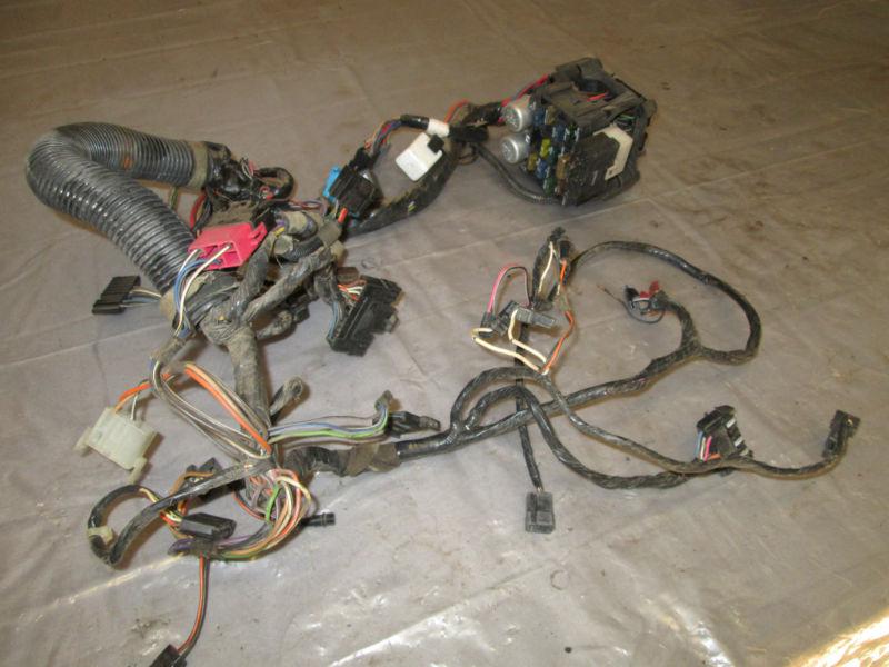 Jeep wrangler 1991 under dash wiring 4.0 5 speed with fuse block 1419