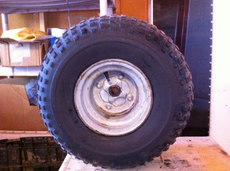 Suzuki lt-f160,lt160,lt-f160t quadrunner (1989-1999) rear wheel and tire