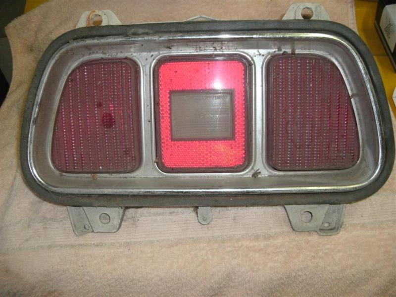 Antique vintage 1971 72 73 mustang mach 1 tail light not sure which side