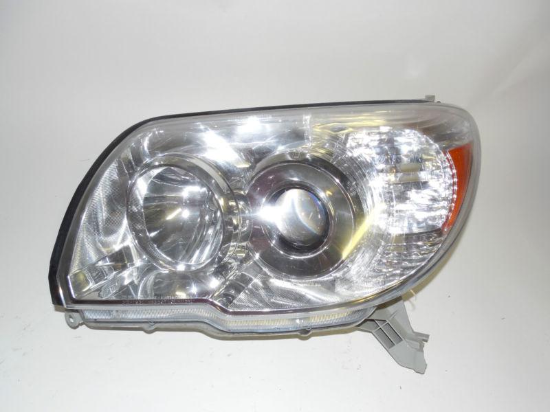 06 07 08 09 toyota 4runner left headlight nice!