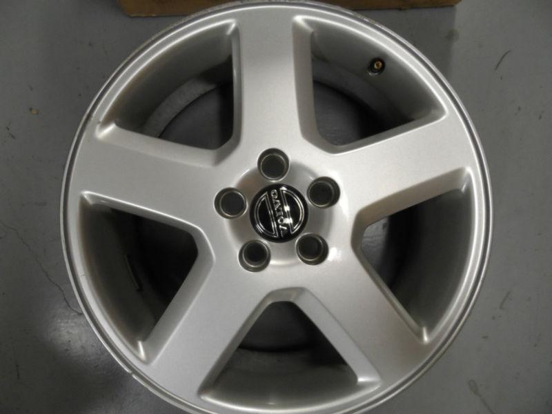 Volvo s40,v50,c30 aluminum wheel, rim,silver "sculptor" type