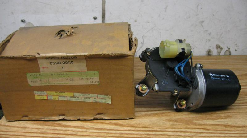 Toyota wiper motor 85110-20110