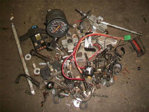 97 suzuki katana gsxf 600 box of bolts & parts h35